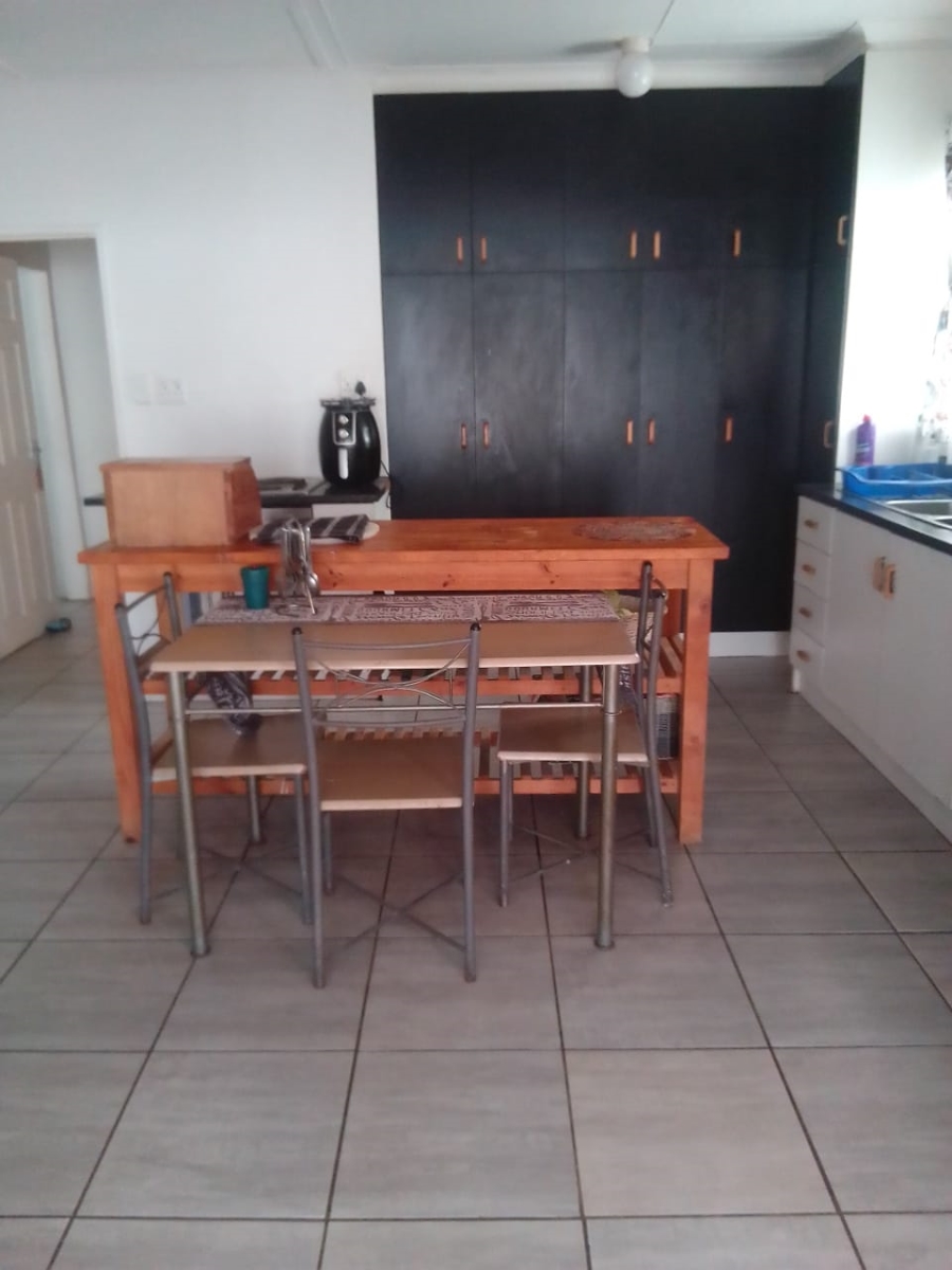 3 Bedroom Property for Sale in Struisbaai Western Cape